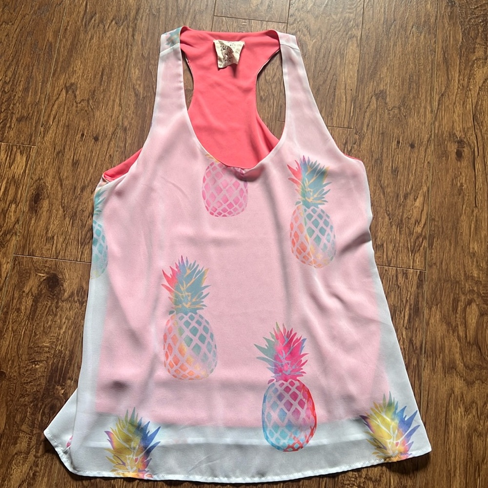 Pineapple Tank - image 1